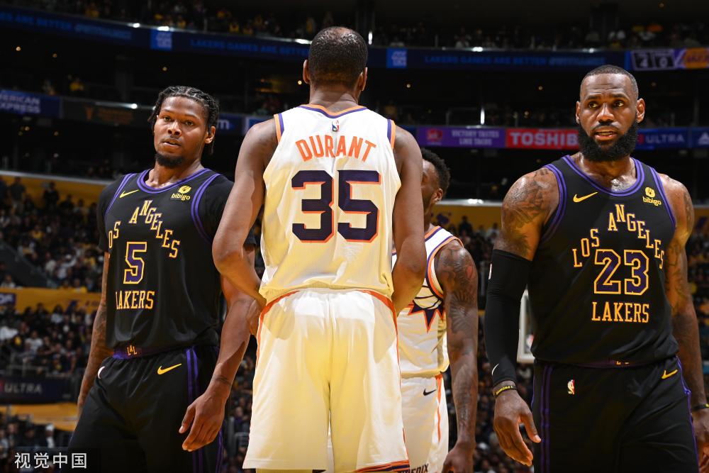 希克和德佩 希克和德佩